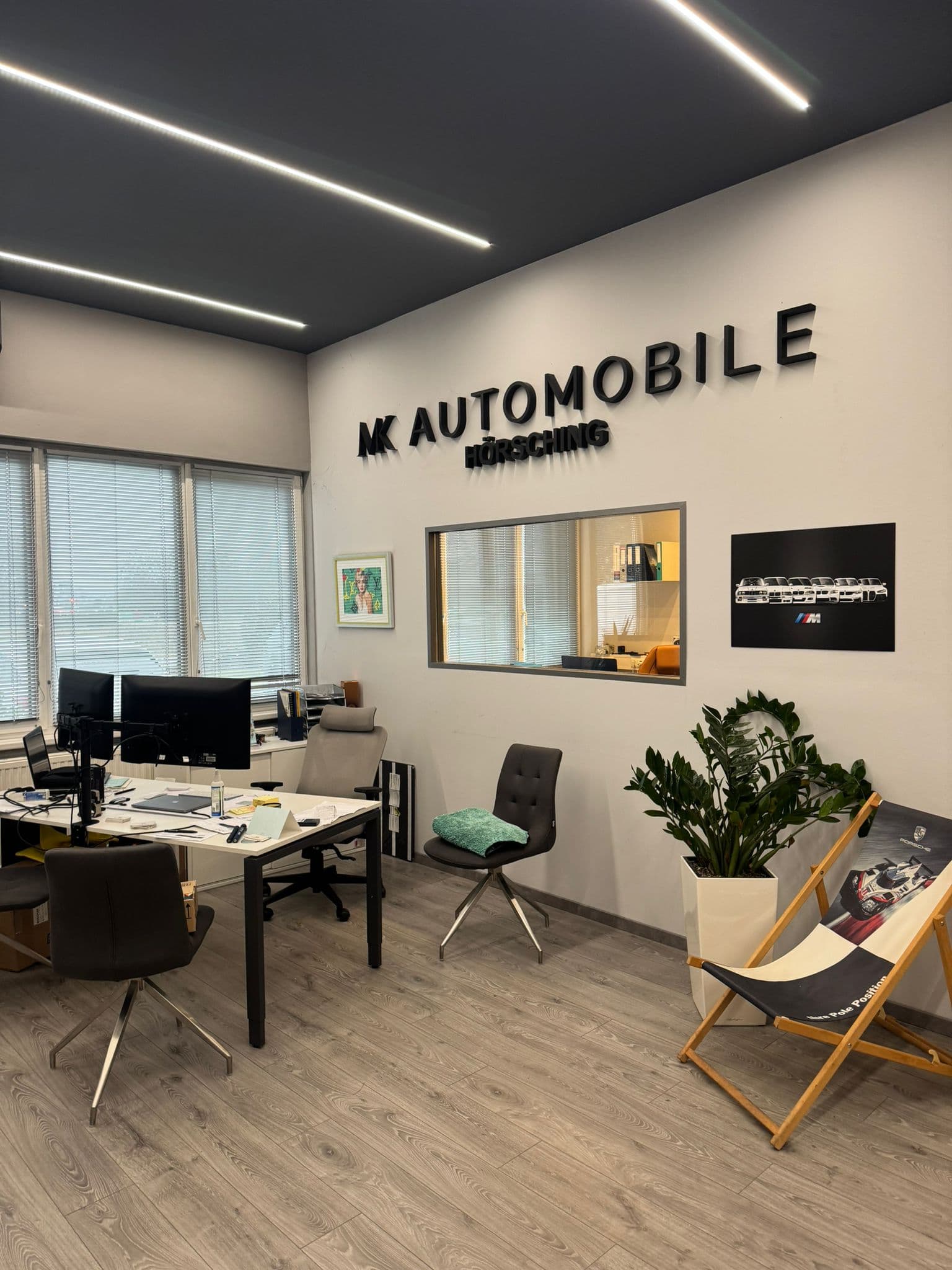 Empfangsbereich bei M.K. Automobile